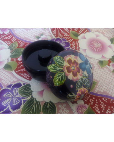 Cajita para té con motivos Yuzen en violeta