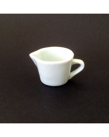 Jarrita de porcelana de Arita para salsa