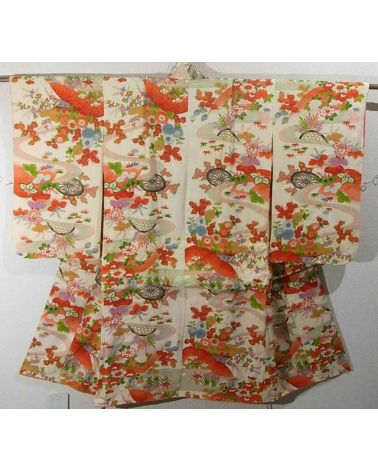 Kimono de niña en tonos anaranjados