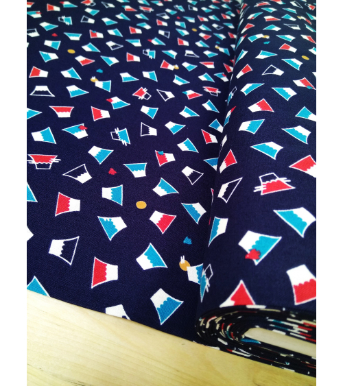 Japanese cotton fabric. Dancing Fuji san over navy.