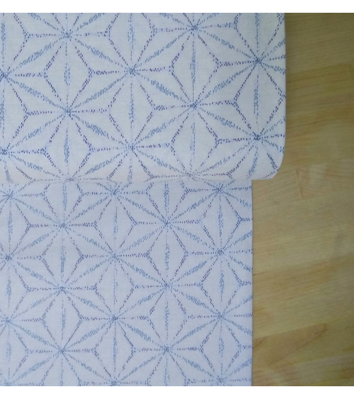 Tela japonesa serie Indigo. Asanoha sobre blanco roto.