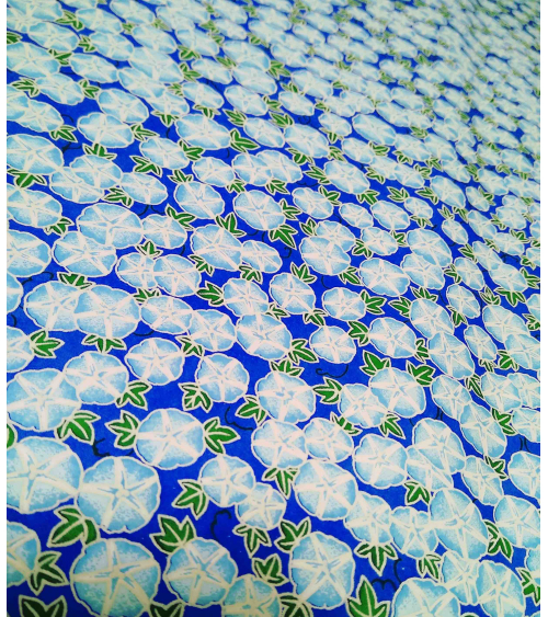 Papel Chiyogami de capuchinas en azules