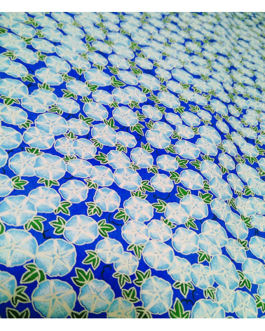 Papel Chiyogami de capuchinas en azules