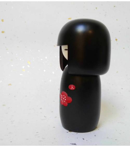 Kokeshi Ume (Flor de ciruelo).