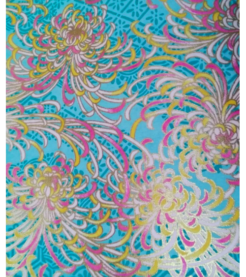 Papel chiyogami Kiku azul turquesa.