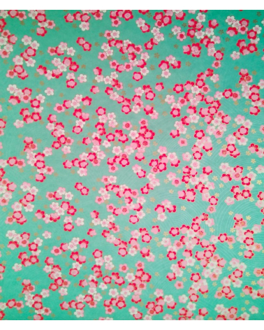 Papel japonés decorativo carpas sobre fondo blanco perlado
