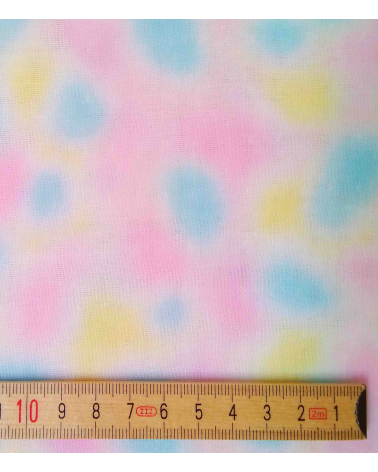 Tela japonesa. Nebulosa en colores pastel