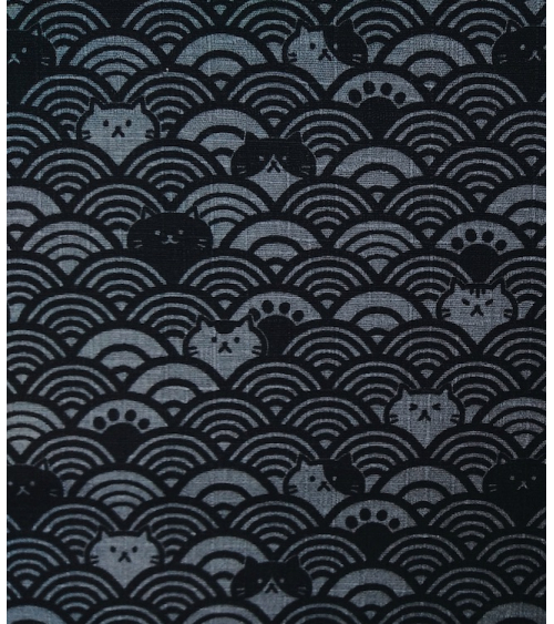 Japanese dobby fabric. Cats and seigaiha Grey.