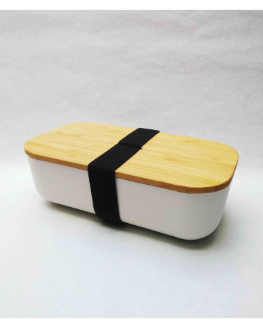 Bento box bamboo.