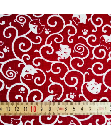 Japanese dobby fabric. Neko Karakusa in red.
