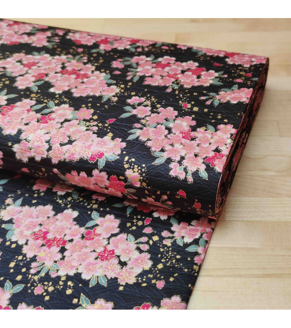 Tela japonesa en Satin de algodón "Sakuras" negro.
