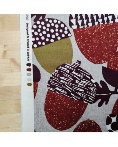 Japanese Oxford fabric "Acorns".