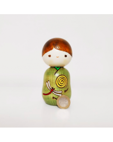 Kokeshi Niño con libélula