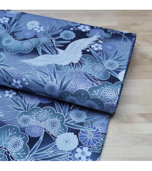 Tela japonesa de algodón de grullas con detalles en plata.