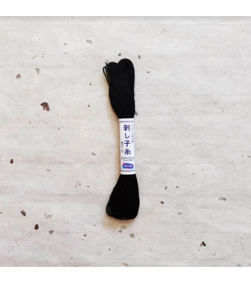 Hilo de sashiko (bordado japonés) 20m. Grises y negro.