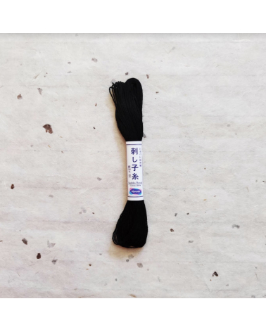 Sashiko (Japanese embroidery) thread 20m. Black and grey.