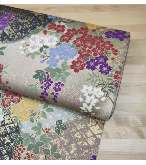 Tela japonesa de algodón glicinias en gris y beige.