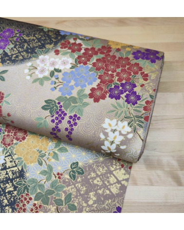 Tela japonesa de algodón glicinias en gris y beige.