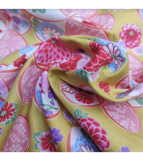Tela japonesa de Amundsen en algodón "Ume" en amarillo.