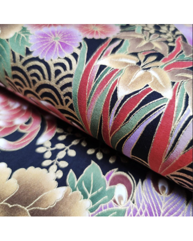 Japanese fabric 'peacocks in lilac' with golden details.