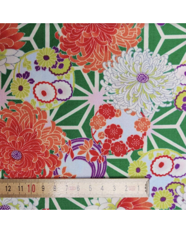 Japanese amundsen cotton fabric "Asanoha to kiku" in green