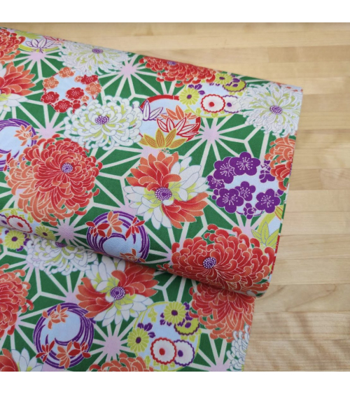 Japanese amundsen cotton fabric "Asanoha to kiku" in green