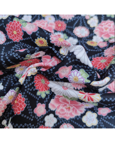 Tela japonesa dobby "Aanoha to hana" en negro.