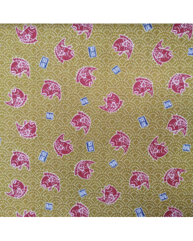 Japanese dobby fabric 'Taifish' in mustard yellow.
