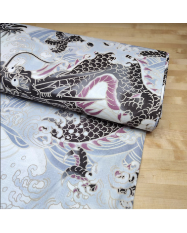 Japanese dobby fabric 'XL Dragons' in white.