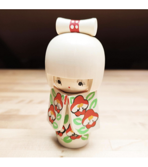 Kokeshi con mangas de Genji Yamada