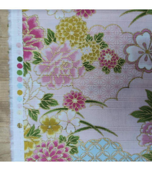 Tela japonesa en Satin de algodón "Haru" (Primavera) en rosa.