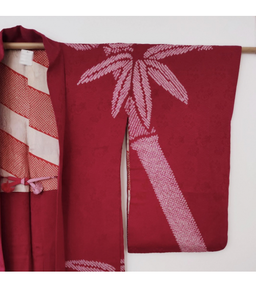 Haori vintage en fucsia. Seda rinzu con motivo shibori de bambú.
