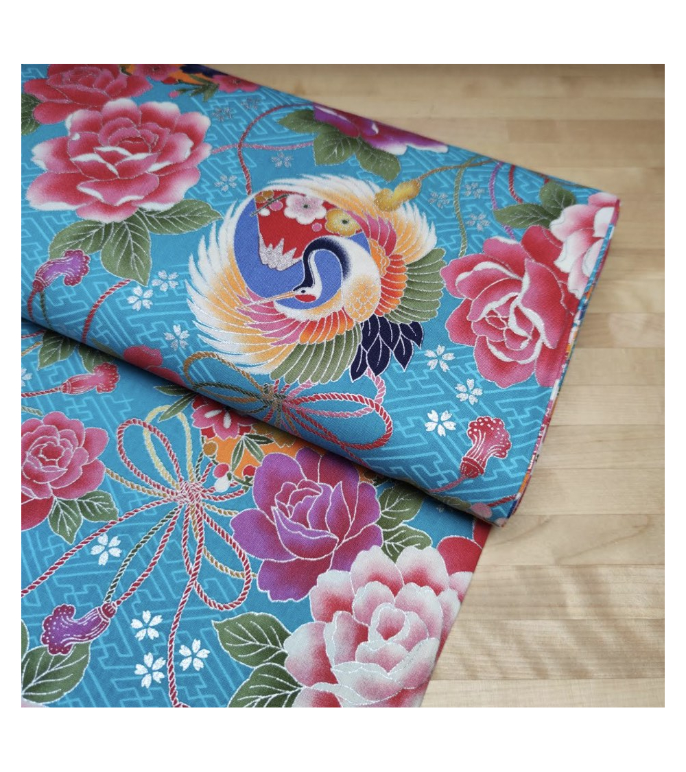 Japanese fabric Grullas and Fujisan in turquoise.