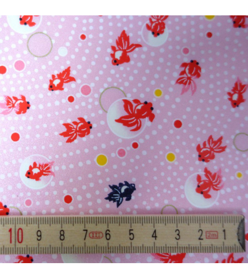Papel japonés chiyogami carpas sobre fondo rosa perlado