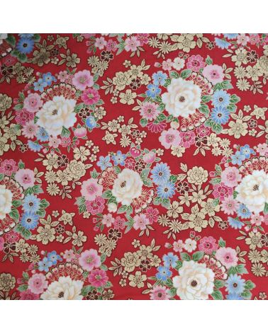 Tela japonesa de Flores multicolores sobre rojo.