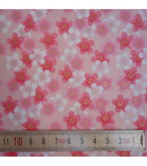 Papel japonés chiyogami sakuras en rosa sobre fondo rosa