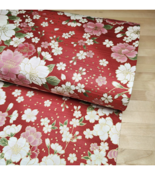 Tela japonesa en Satin de algodón "Hanafubuki" (Lluvia de pétalos) en rojo.