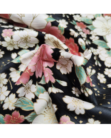 Tela japonesa en Satin de algodón "Hanafubuki" (Lluvia de pétalos) en negro.