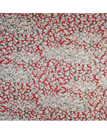Papel japonés decorativo de ume gris y marfil sobre fondo rojo