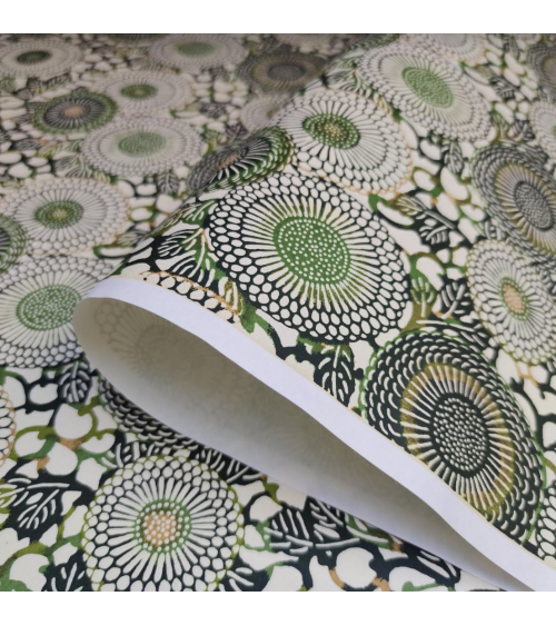 Papel washi chiyogami arabesco en tonos verdes