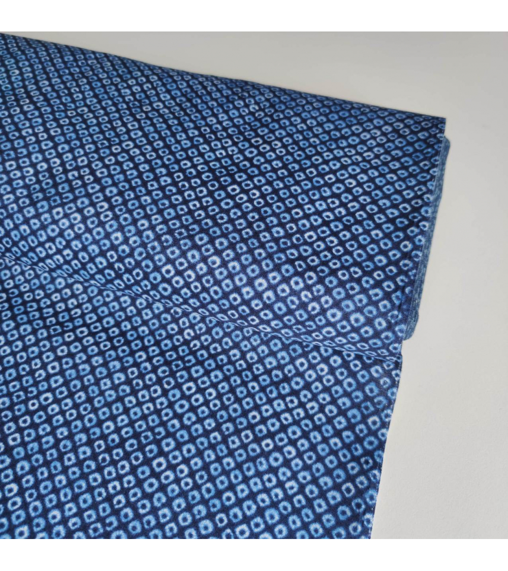 Tejido japonés shibori kanoko azul índigo