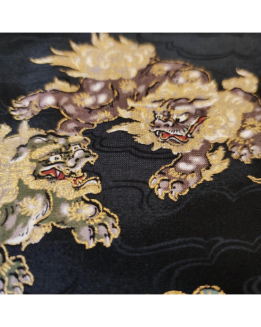 Tela japonesa "Sishi to matsu" en negro