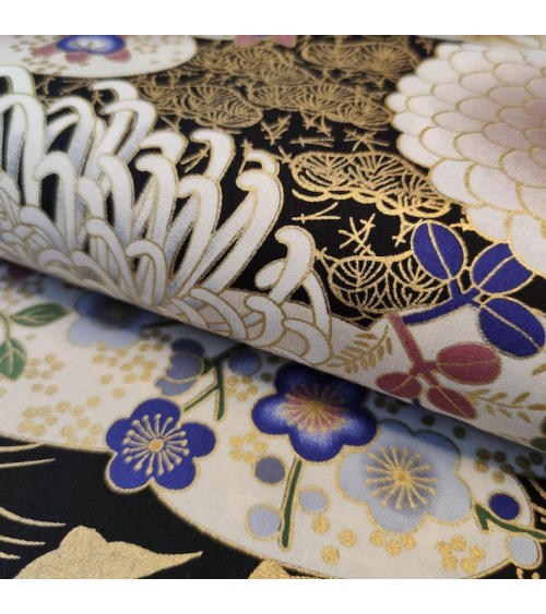 Japanese kiku fabric in pink tones.