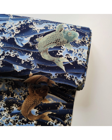 Tela japonesa  koi to nami en azul.