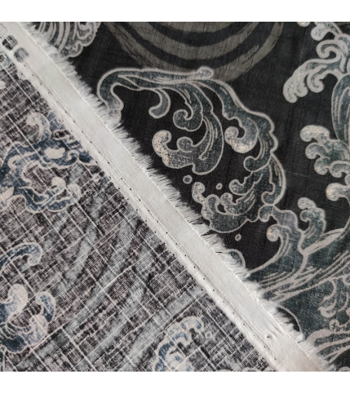 Japanese dobby fabric 'nami' (waves) in black.