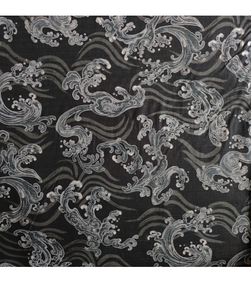 Japanese dobby fabric 'nami' (waves) in black.