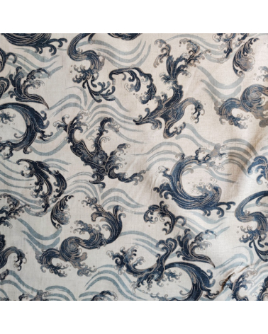 Japanese dobby fabric 'nami' (waves) in ivory.