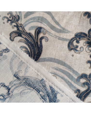 Japanese dobby fabric 'nami' (waves) in ivory.