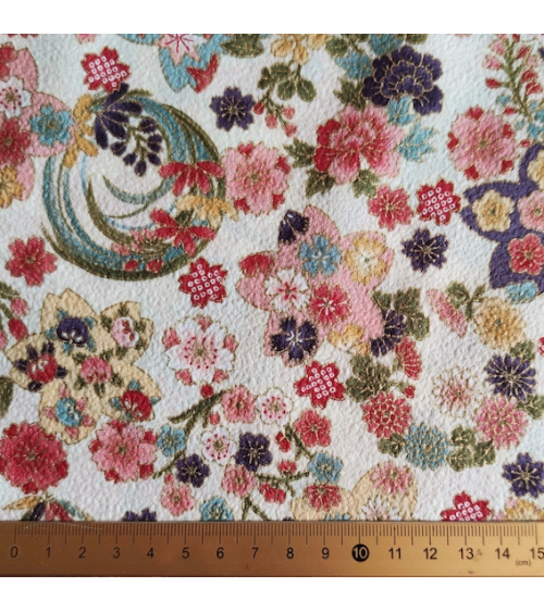 Japanese fabric 'Hanamaru' off-white in cotton chirimen.