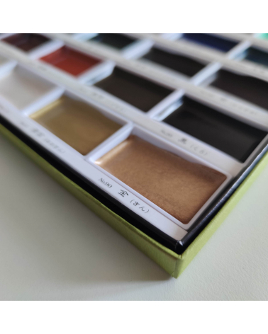 Acuarelas japonesas Kuretake Gansai Tambi 36 colores